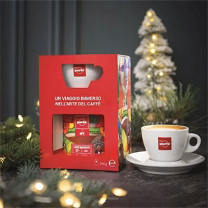 Ajándékcsomag CAFFÉ PERTÉ Art of Coffee őrölt kávé hengerben 250 g + csésze szett