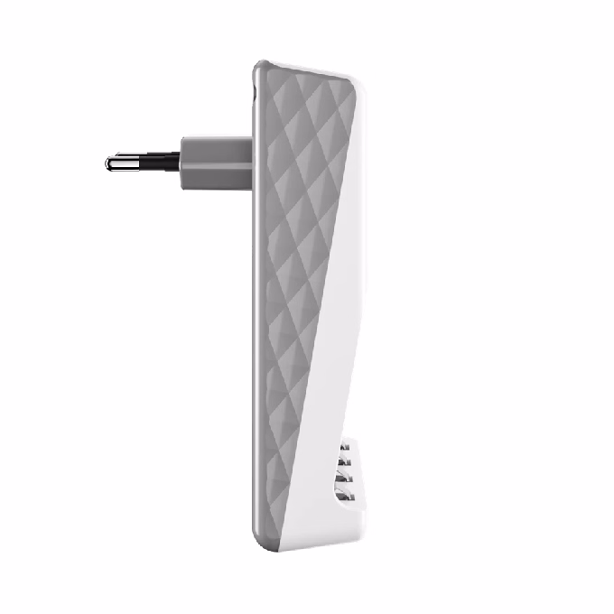 Akkumulátor töltő VARTA Plug + AA 4x2100 mAh