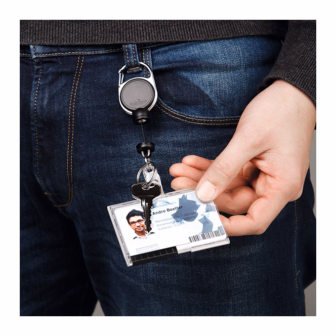 Azonosítókártya tartó DURABLE Extra Strong patentos kihúzható fekete