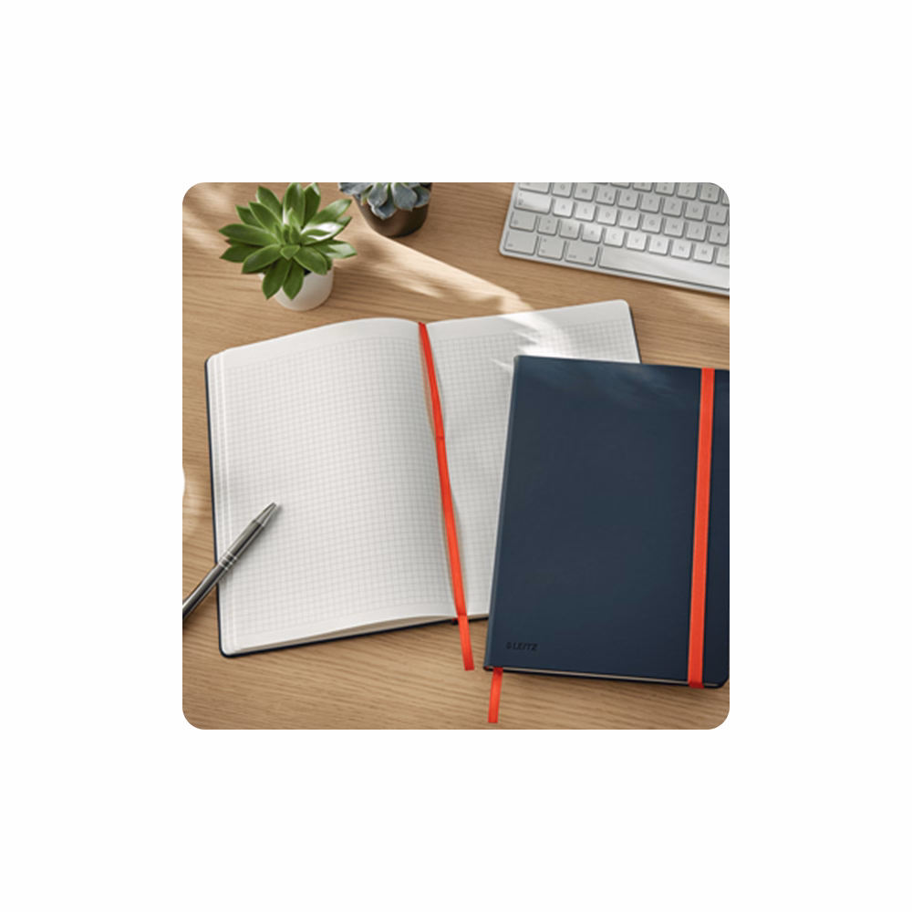 Beírókönyv kockás LEITZ B/5 80 lapos Cosy Soft Touch keményfedeles bársonyszürke