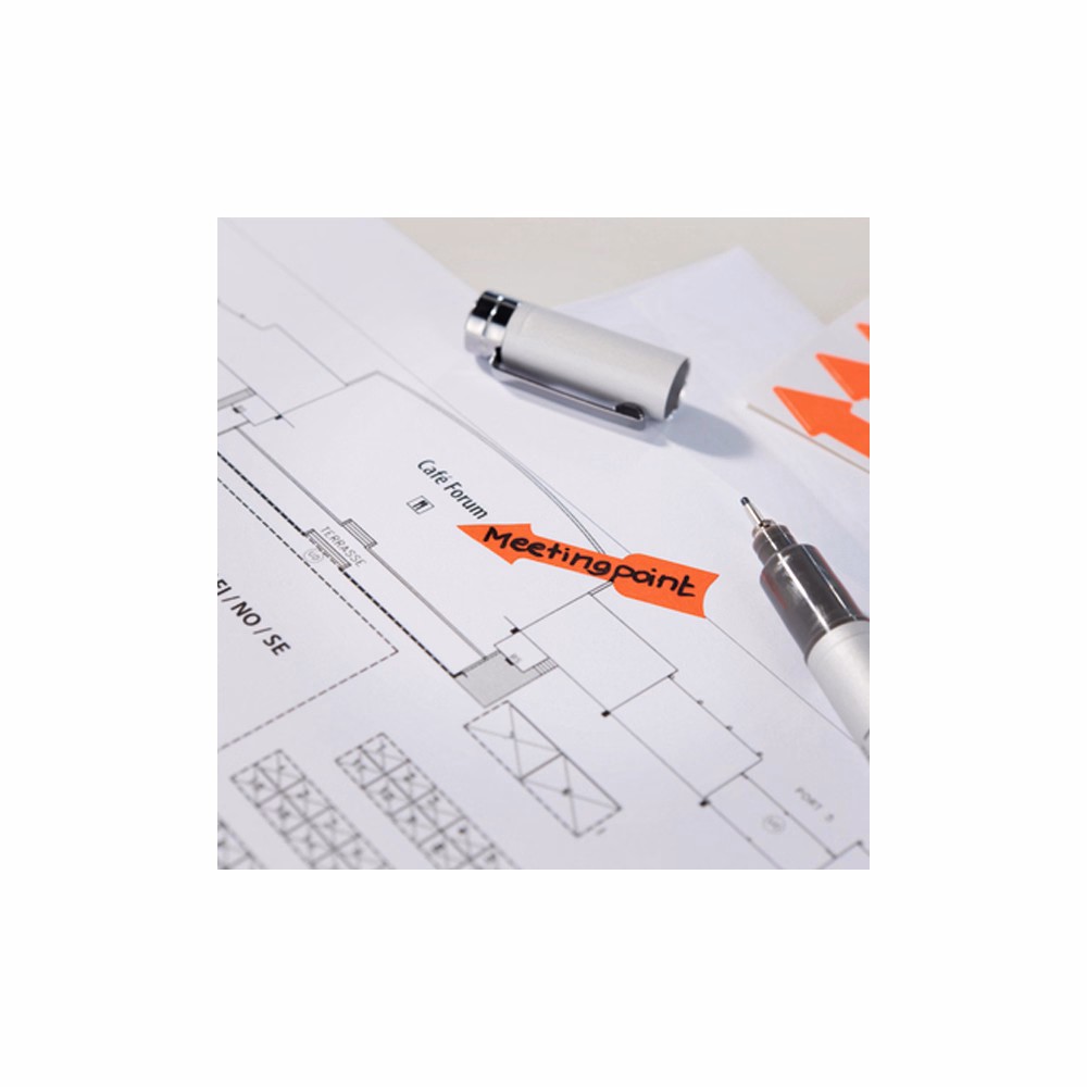 Etikett AVERY 3008 nyíl alakú fluoreszkáló piros 39x9mm 63 címke/csomag