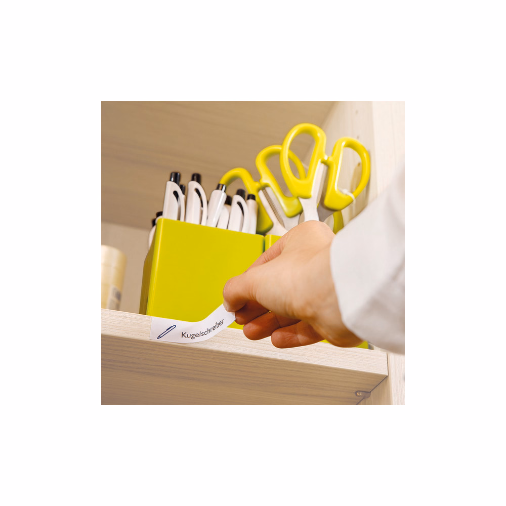 Etikett AVERY L4735REV-25 210x297mm univerzális visszaszedhető 30 címke/doboz 30 ív/doboz