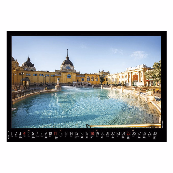 Falinaptár REALSYSTEM 460x320mm fekvő Budapest 2027
