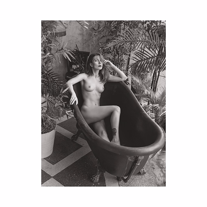 Falinaptár TOPTIMER T096 420x560mm álló Erotic moments 2026.