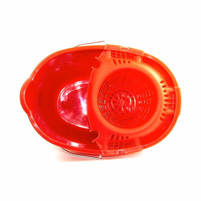 Felmosó vödör ovális csavaróval 15 liter SA242 Felmosó vödör ovális csavaróval 15 liter SA242