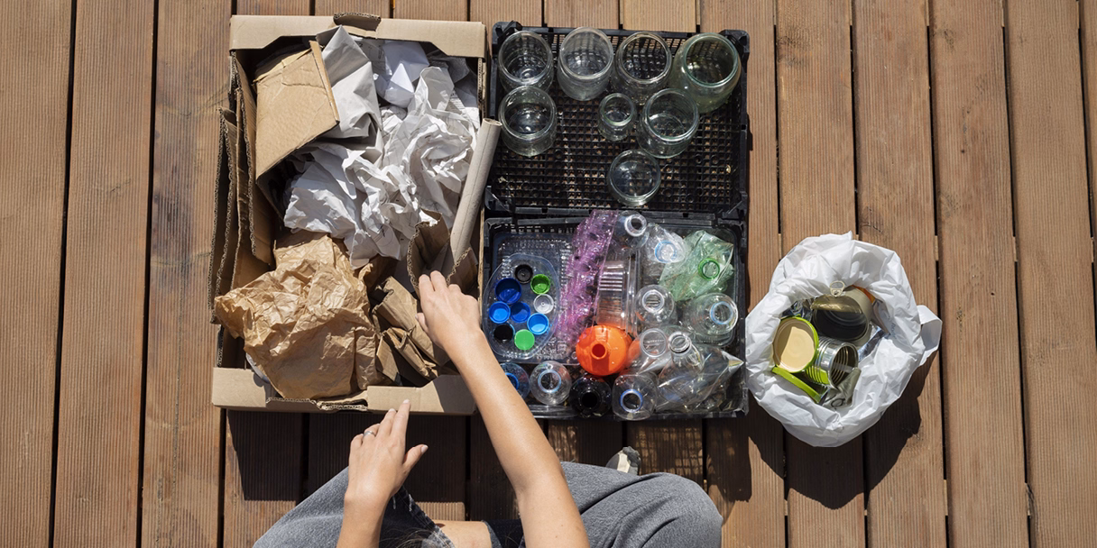 Fenntartható munkahelyi szokások: hogyan csökkentsük a környezeti lábnyomunkat az irodában?