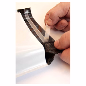 Futártasak biztonsági ragasztócsíkkal 45x60cm 50 mikron 100 darabos Futártasak biztonsági ragasztócsíkkal 45x60cm 50 mikron 100 darabos