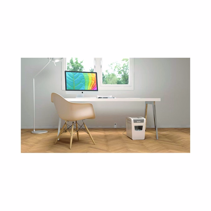 Iratmegsemmisítő LEITZ IQ Slim Home Office konfetti P4 10 lap fehér Iratmegsemmisítő LEITZ IQ Slim Home Office konfetti P4 10 lap fehér