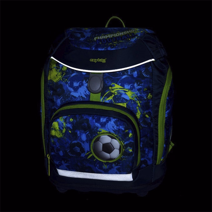 Iskolatáska szett OXY SHERPY 4 részes Football tolltartóval, tornazsákkal és cserélhető matricával