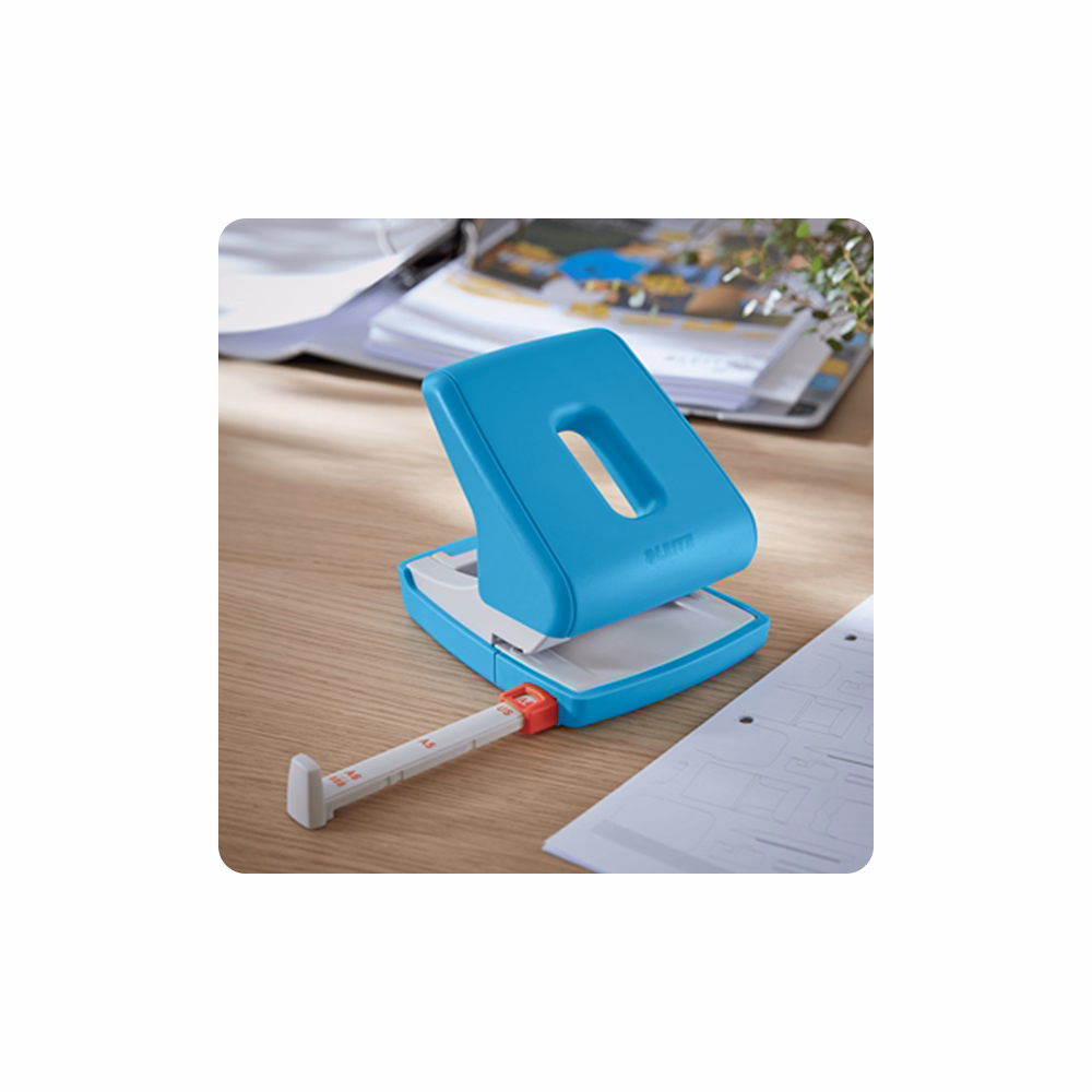 Lyukasztó LEITZ Cosy 2 lyukú 30 lap nyugodtkék