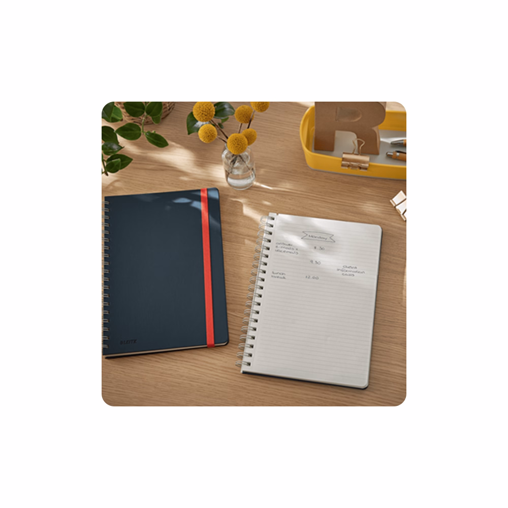 Spirálfüzet vonalas LEITZ B/5 80 lapos Cosy Soft Touch keményfedeles bársonyszürke