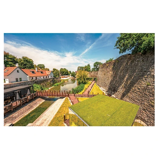 Falinaptár REALSYSTEM 460x320mm fekvő Magyarország 2026.