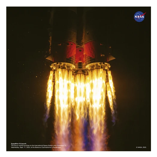 Lemeznaptár REALSYSTEM 300x300mm NASA 2026.