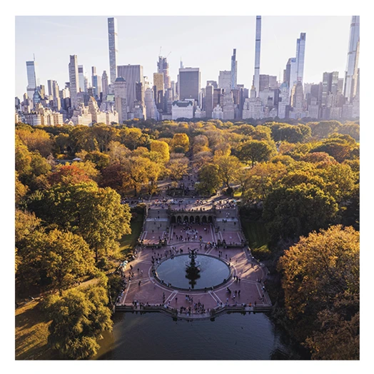 Lemeznaptár REALSYSTEM 300x300mm New York 2026.
